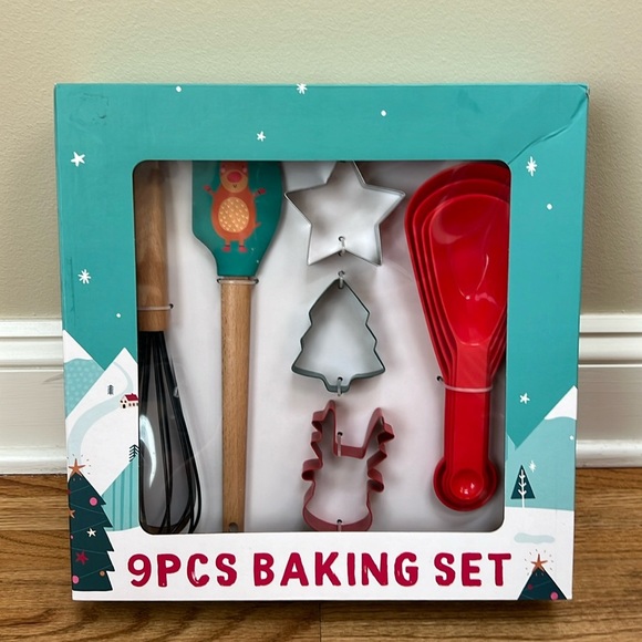 Primark Christmas 9 piece Baking Set - Picture 1 of 5